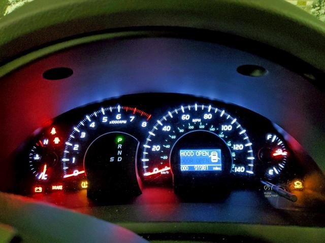 Toyota Camry Base Image 12