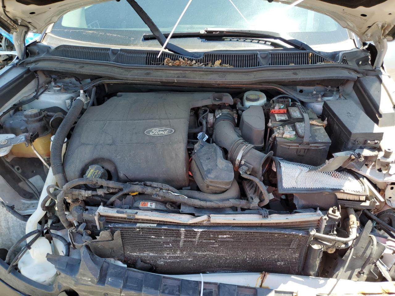 Ford Explorer Xlt Image 2