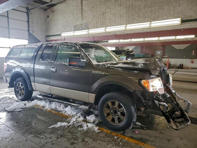 Ford F-150 Super Cab Image 5