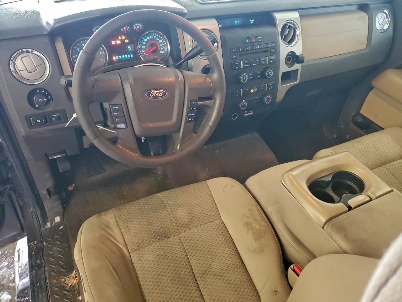 Ford F-150 Super Cab Image 13