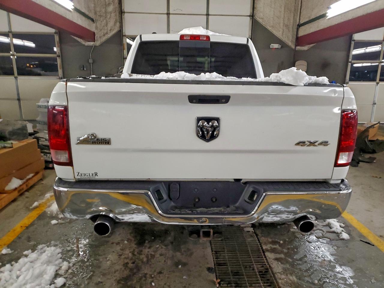 Ram 1500 Slt Image 6