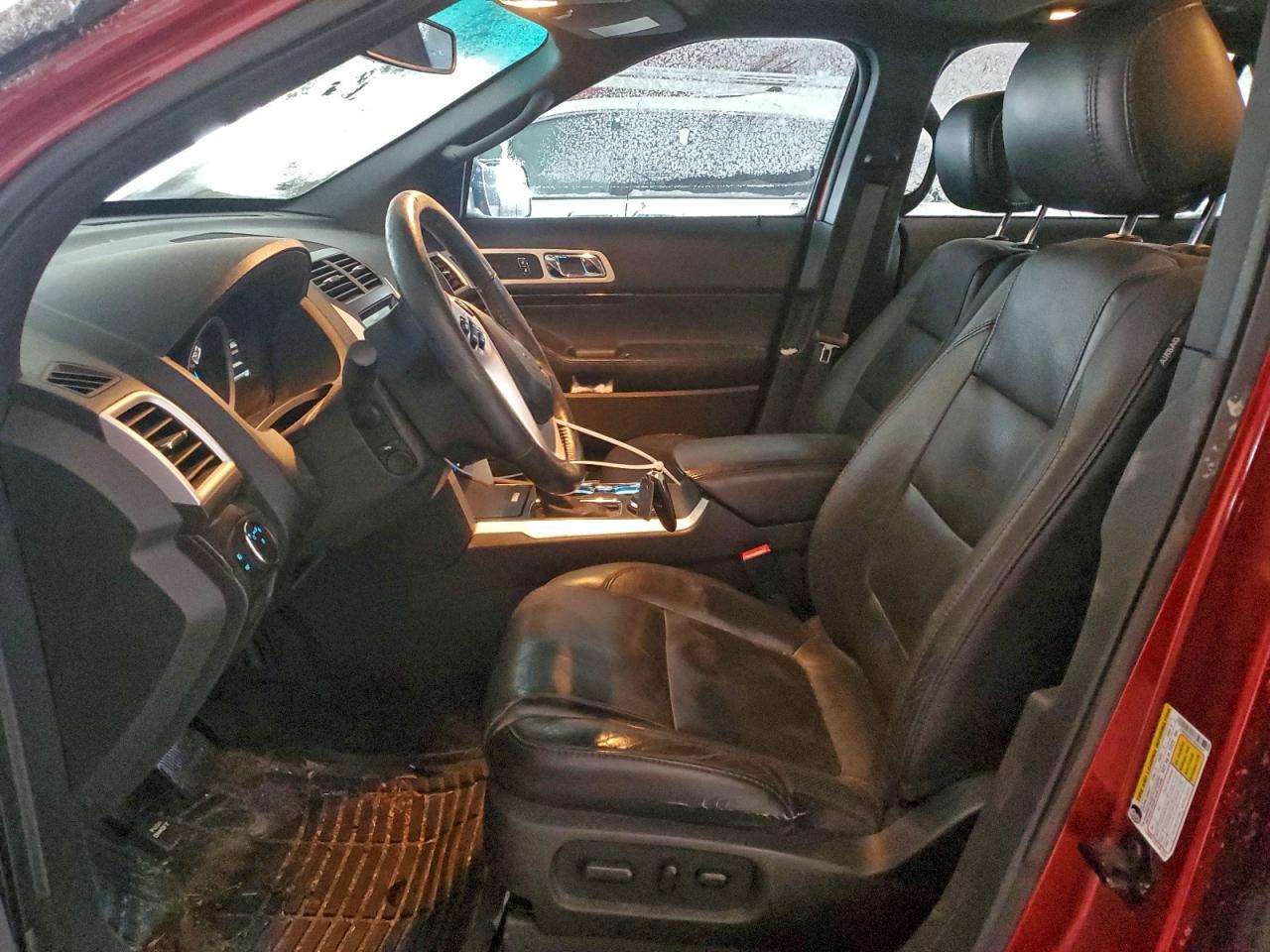 Ford Explorer Limited Image 2