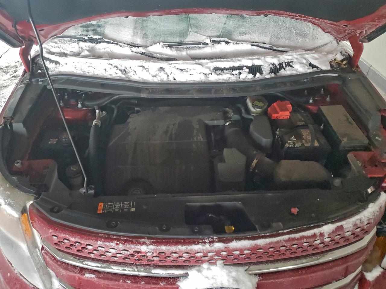 Ford Explorer Limited Image 8