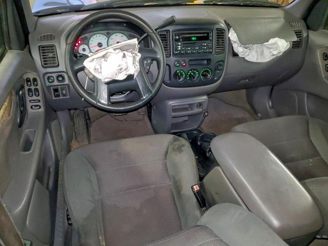 Ford Escape Xlt Image 3