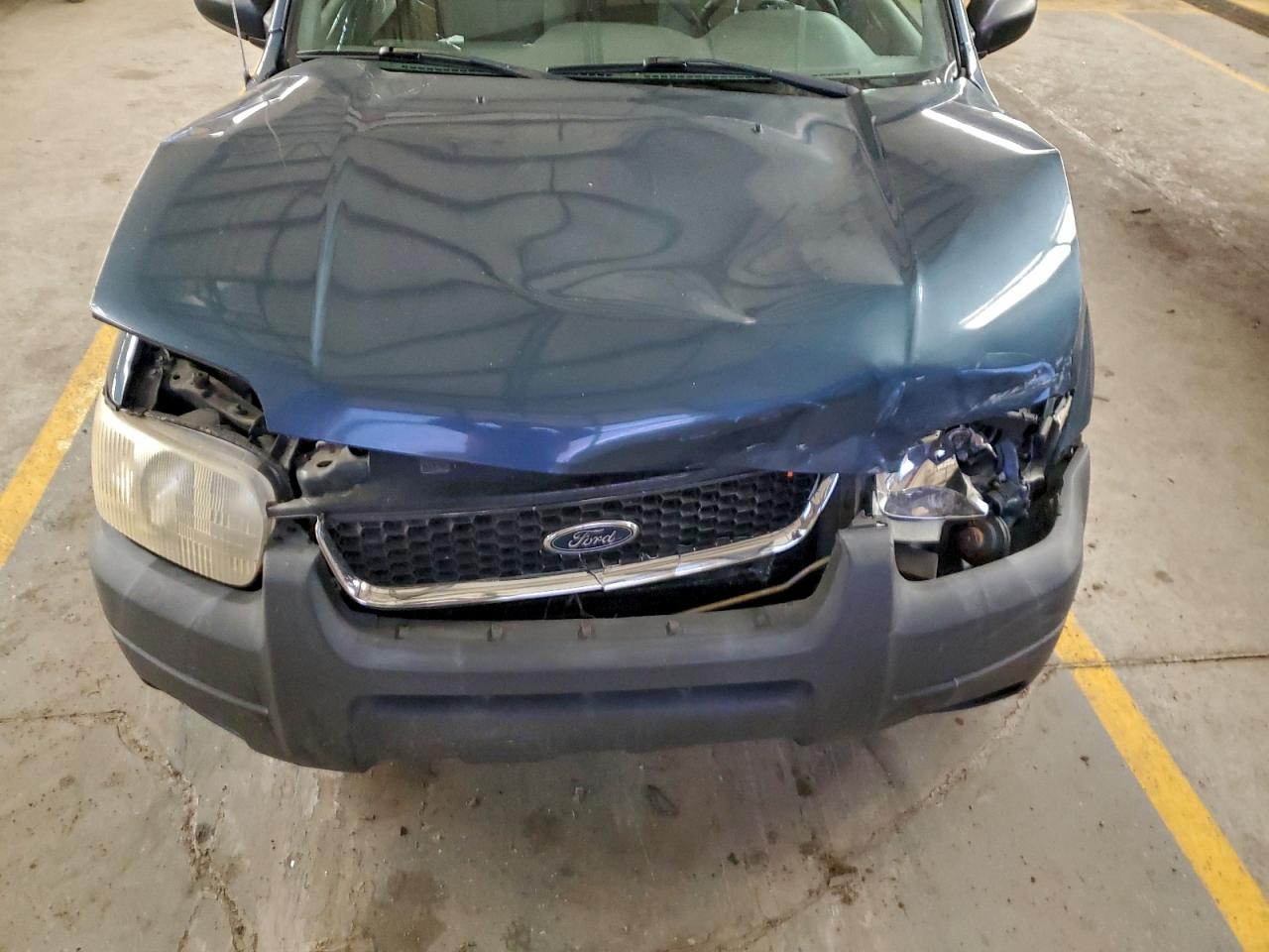 Ford Escape Xlt Image 9