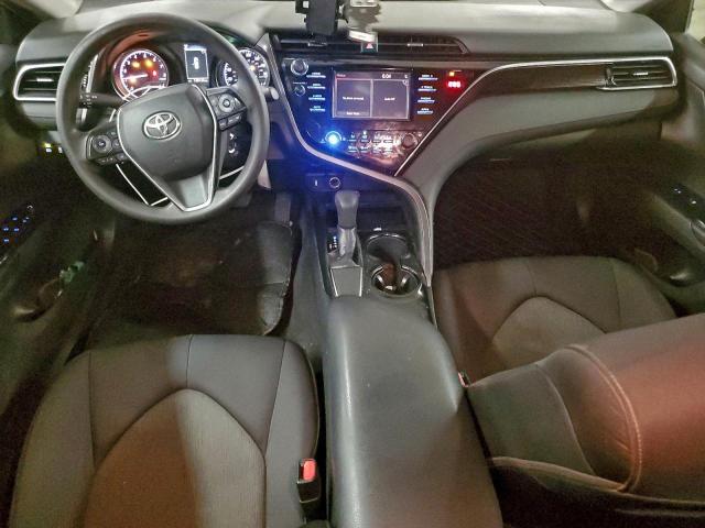 Toyota Camry L Image 12