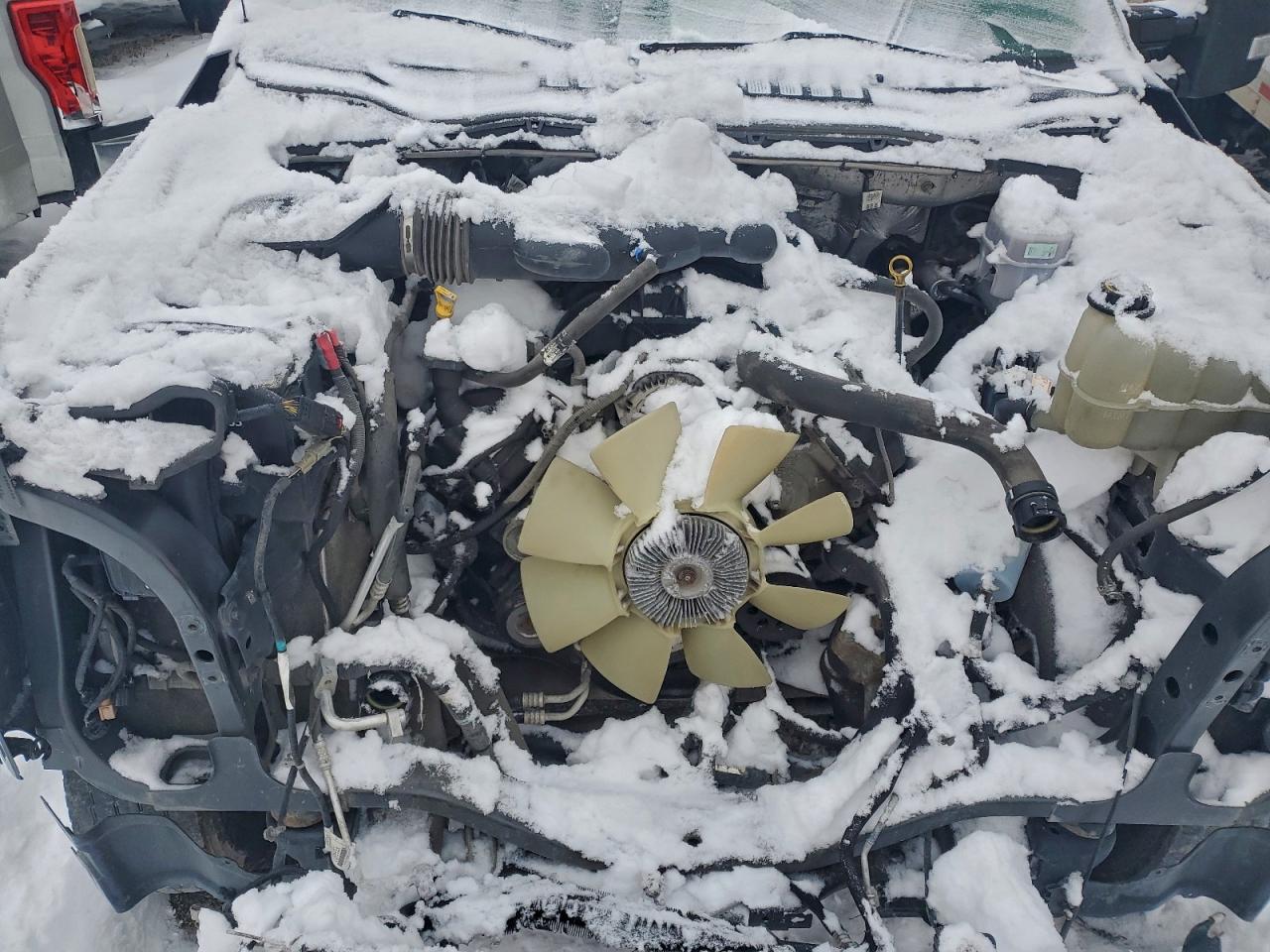 Ford F-550 Super Duty Image 7