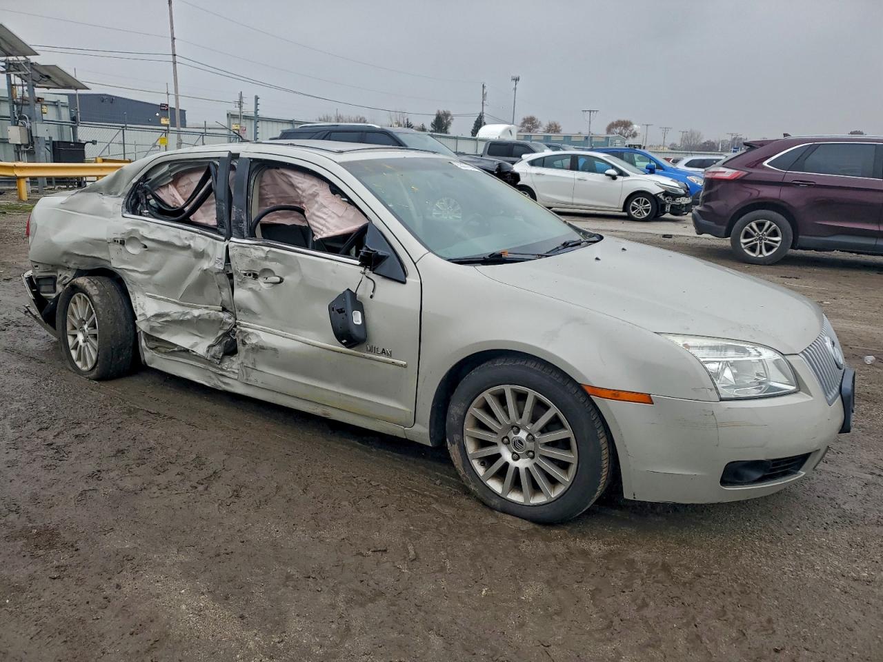 Mercury Milan Premier Image 8