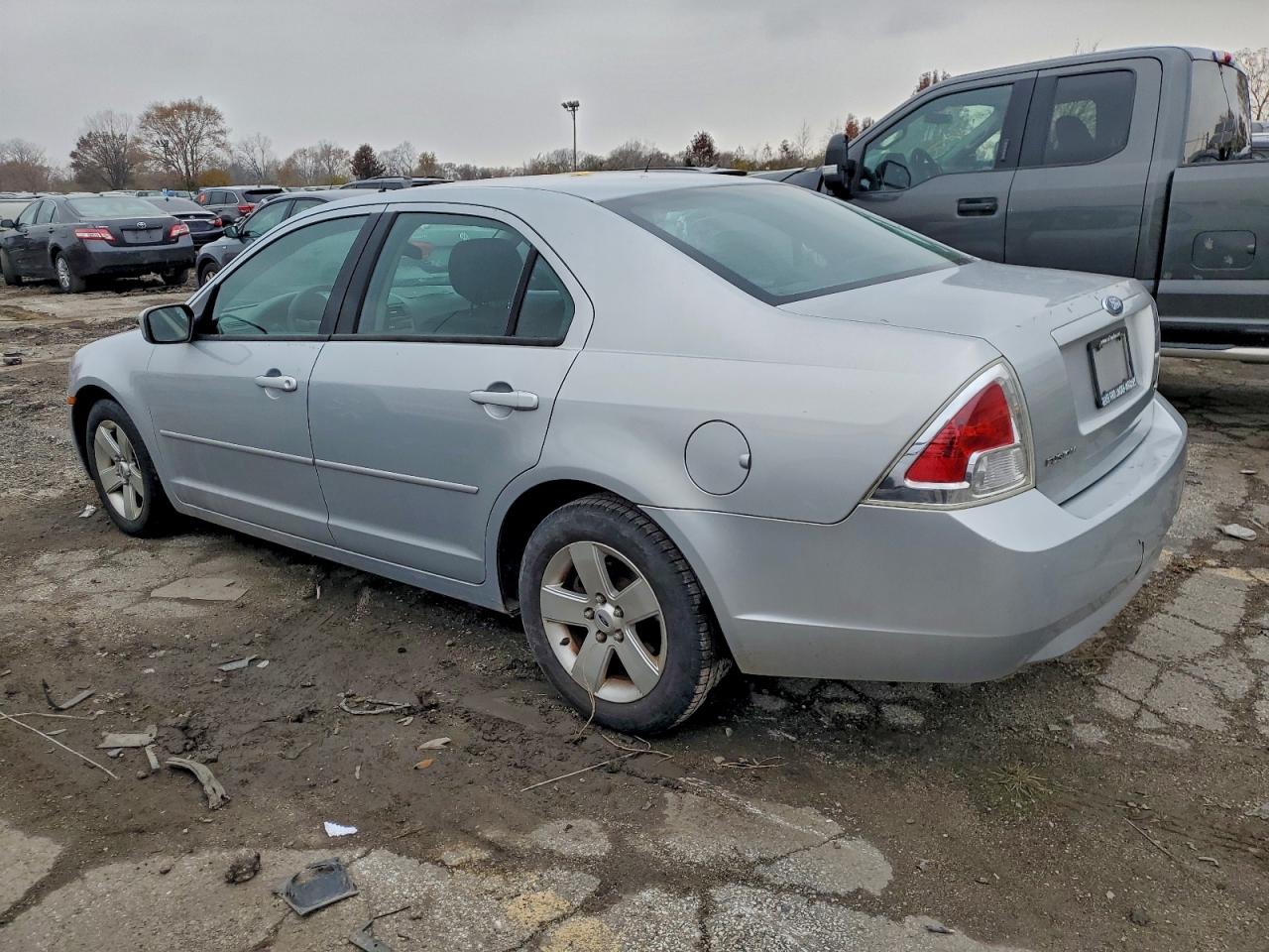 Ford Fusion Se Image 11