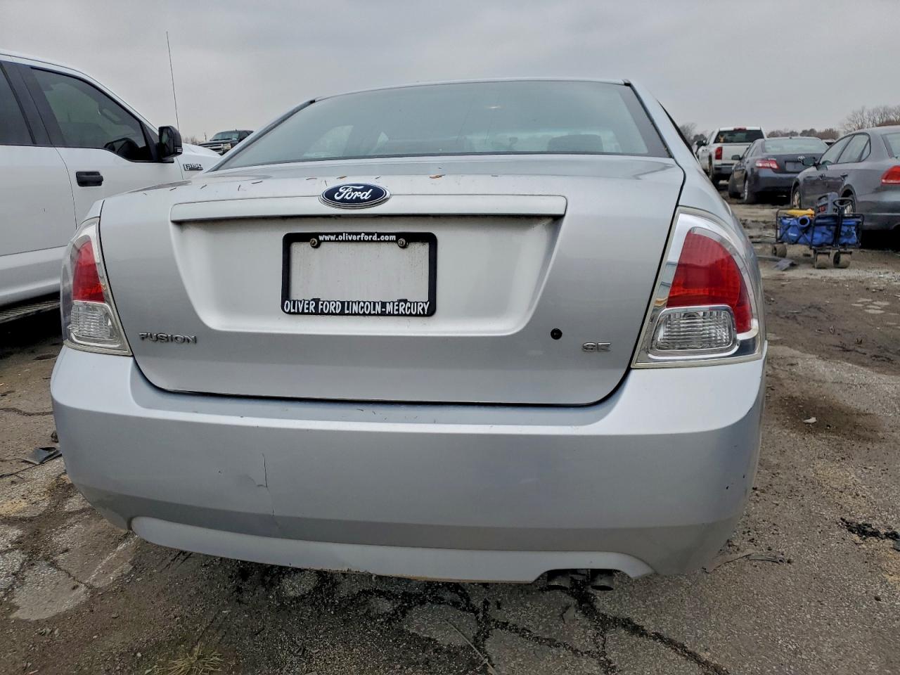 Ford Fusion Se Image 12