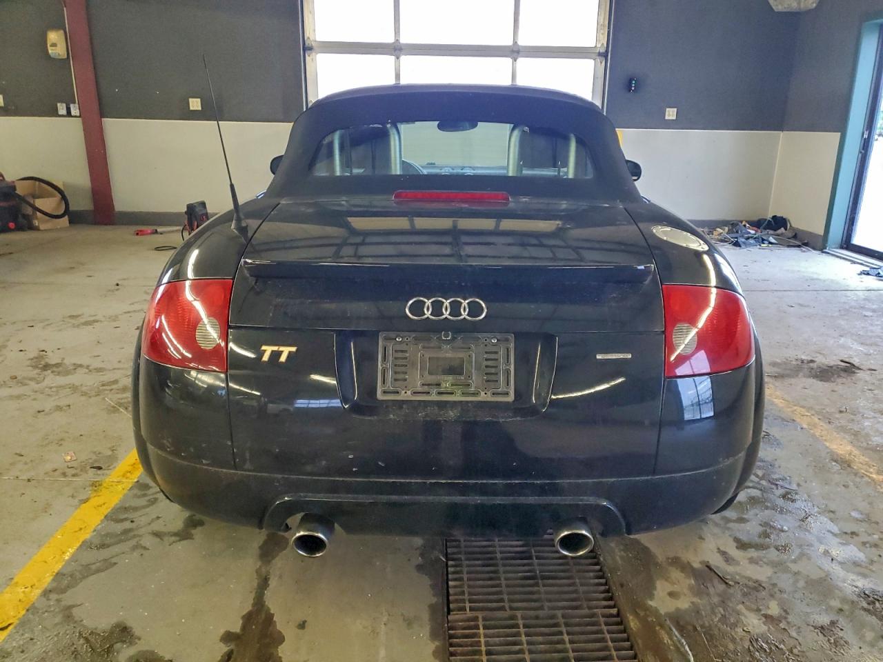 Audi TT Quattro Image 2