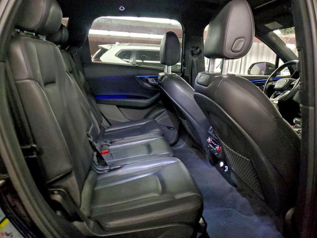 Audi Q7 Prestige Image 12