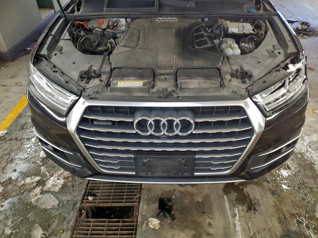 Audi Q7 Prestige Image 13