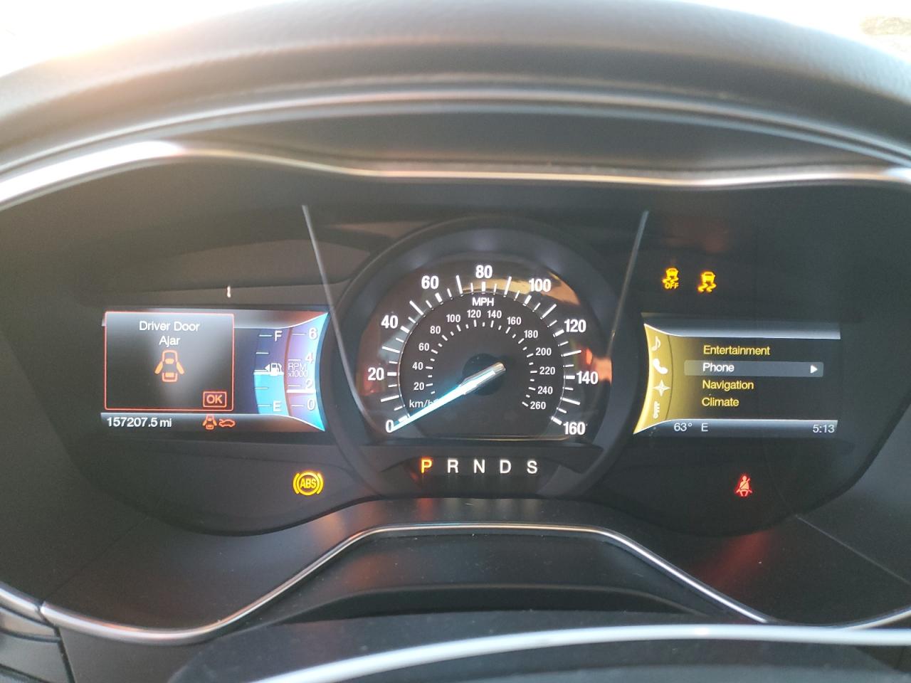 Ford Fusion Titanium Image 5