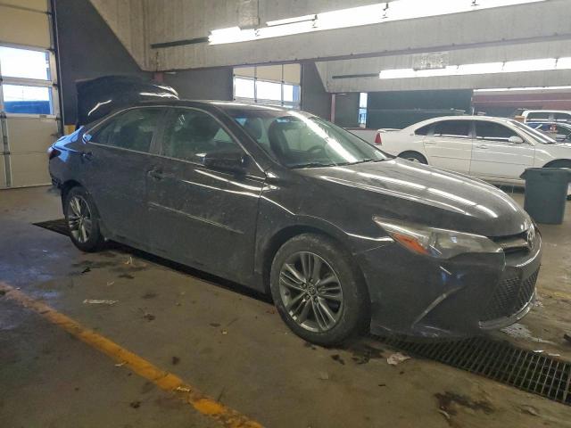 Toyota Camry Le Image 13