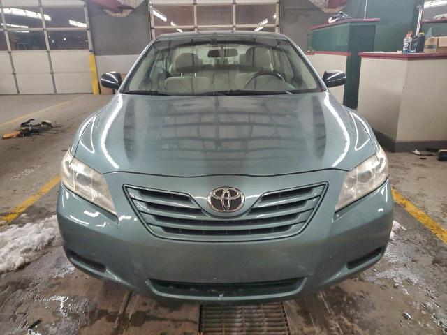 Toyota Camry Ce Image 4