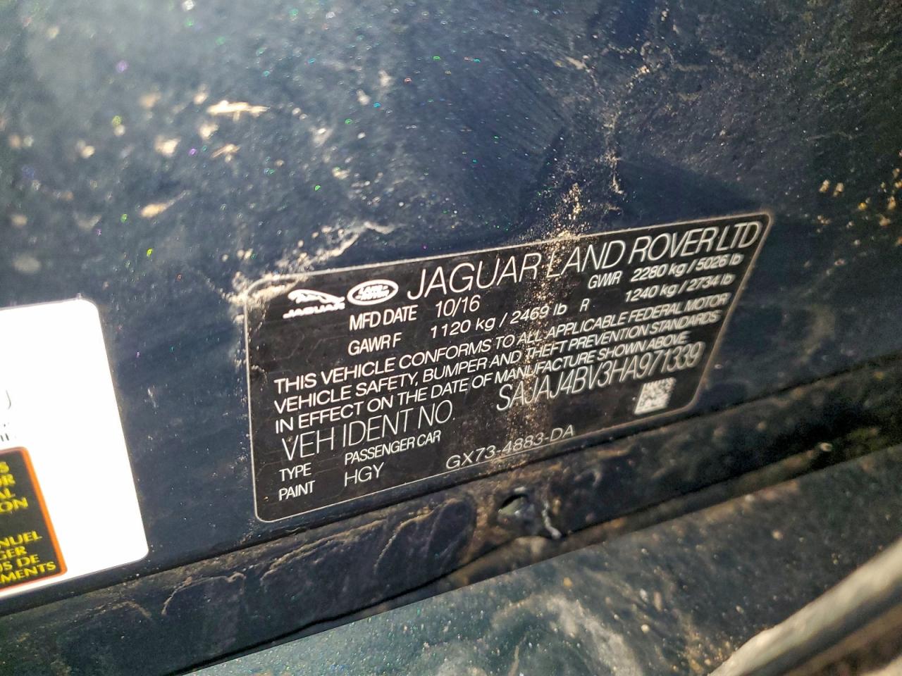 Jaguar XE Premium Image 2