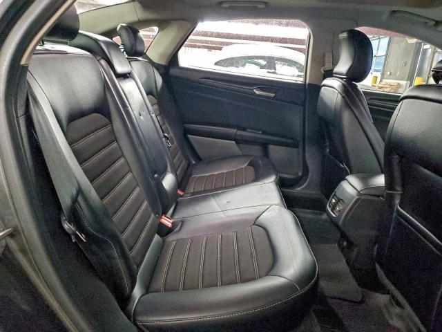 Ford Fusion Se Image 9