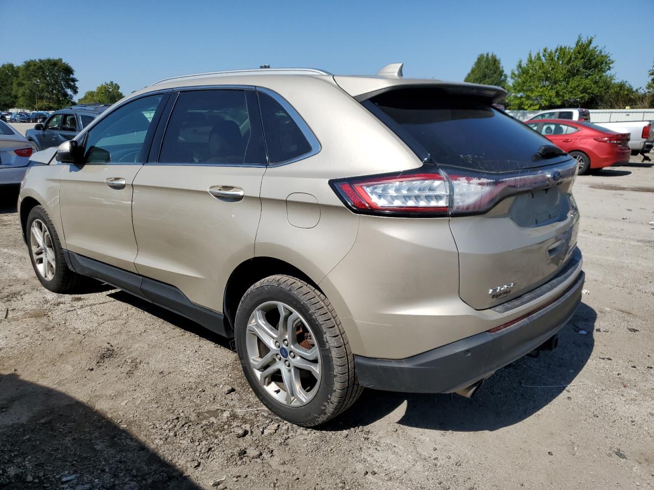 Ford Edge Titanium Image 2