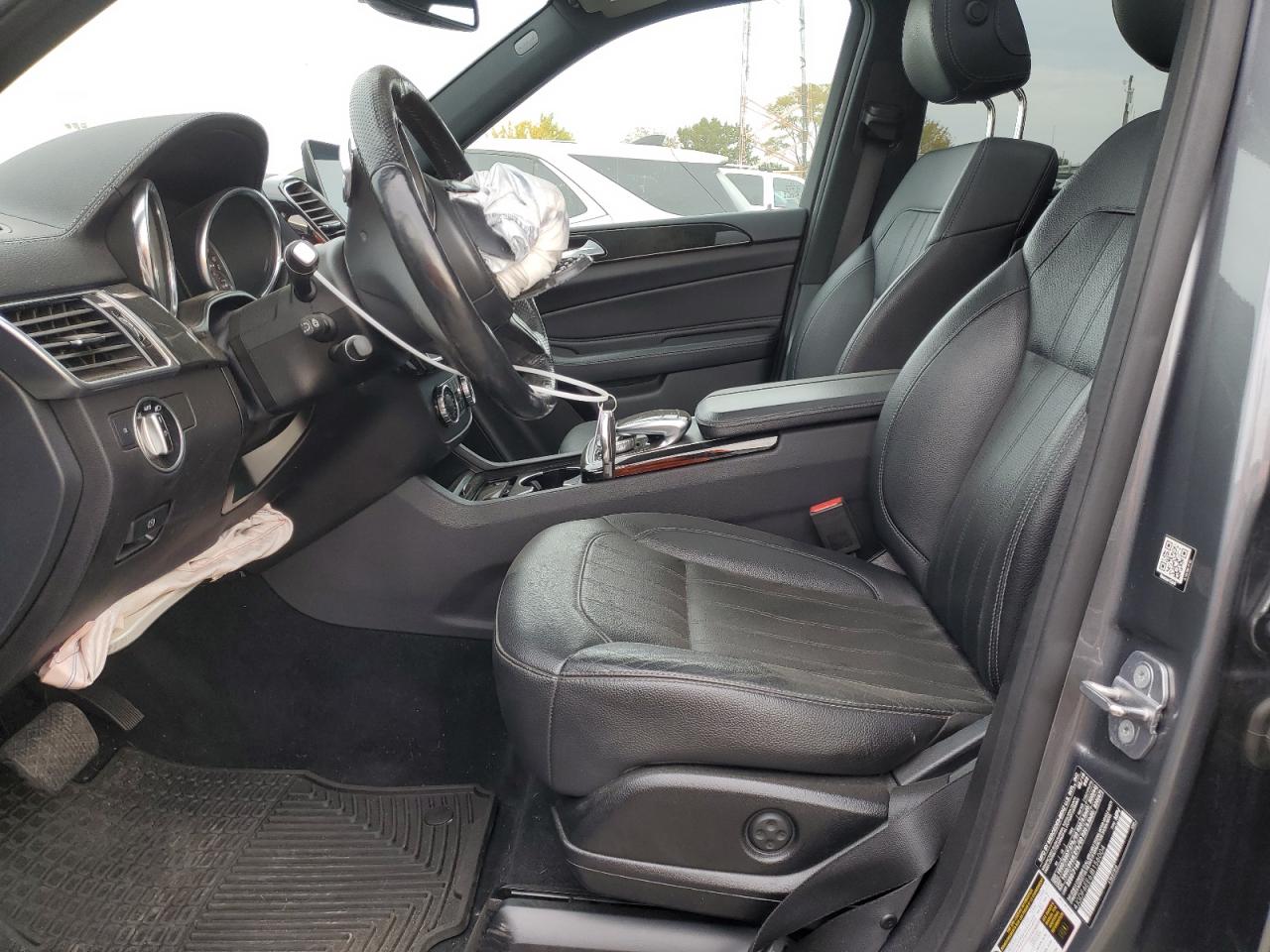 Mercedes-Benz Gls-class 450 4matic Image 11