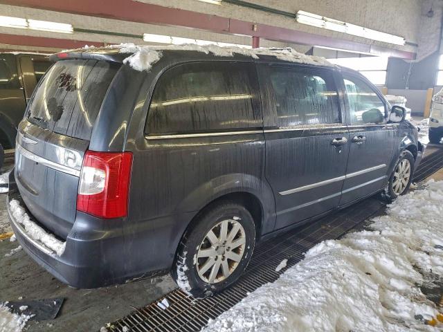 Chrysler Minivan Touring Image 12