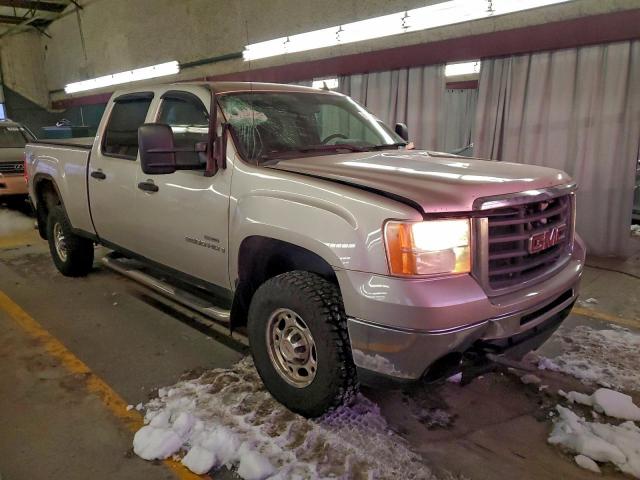 GMC Sierra K2500 Heavy Duty Image 2
