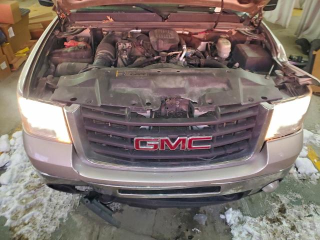 GMC Sierra K2500 Heavy Duty Image 12