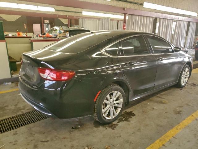 Chrysler 200 Limited Image 2