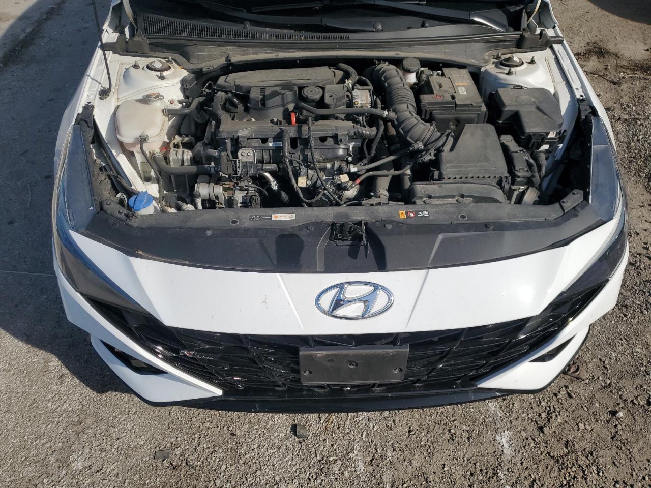 Hyundai ELANTRA N Line Image 9