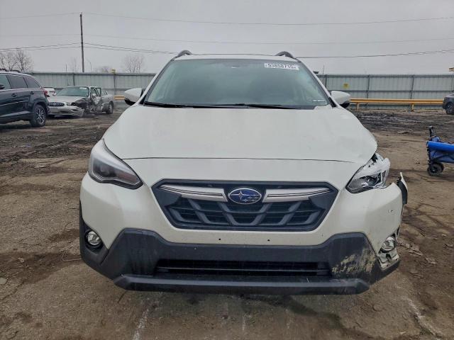 Subaru Crosstrek Limited Image 3