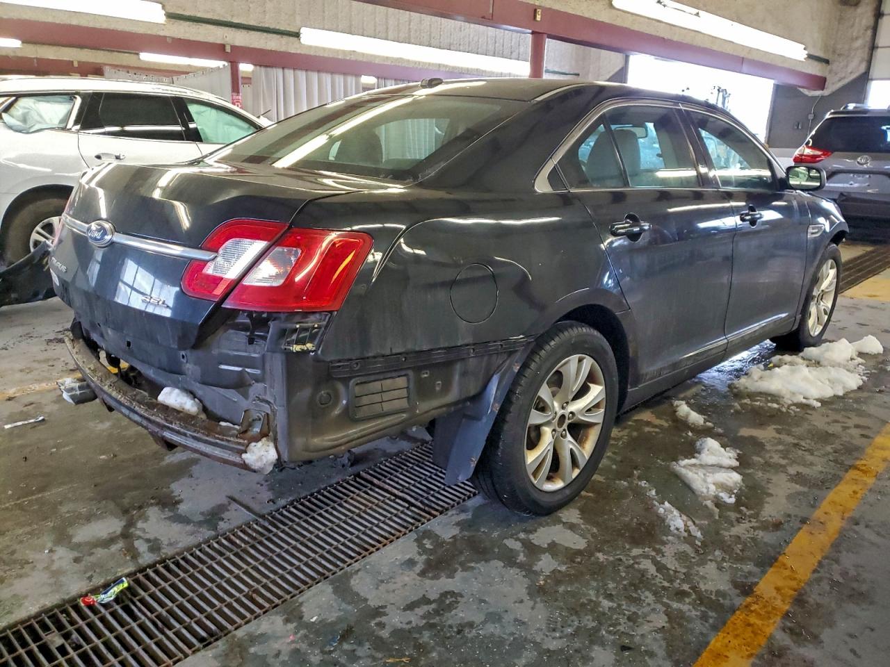 Ford Taurus Sel Image 5