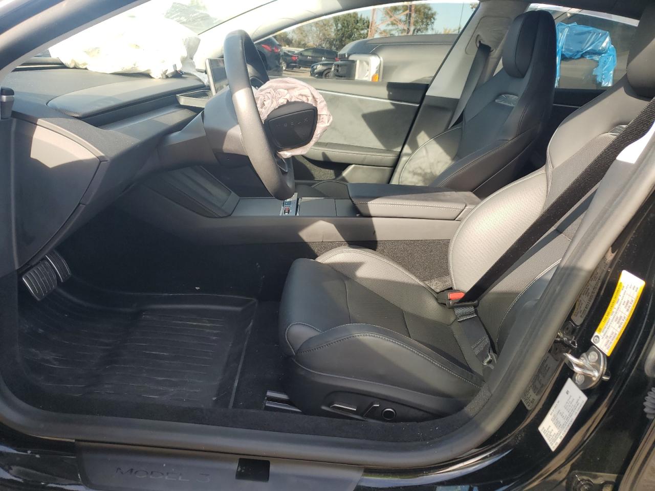 Tesla Model 3 Image 7