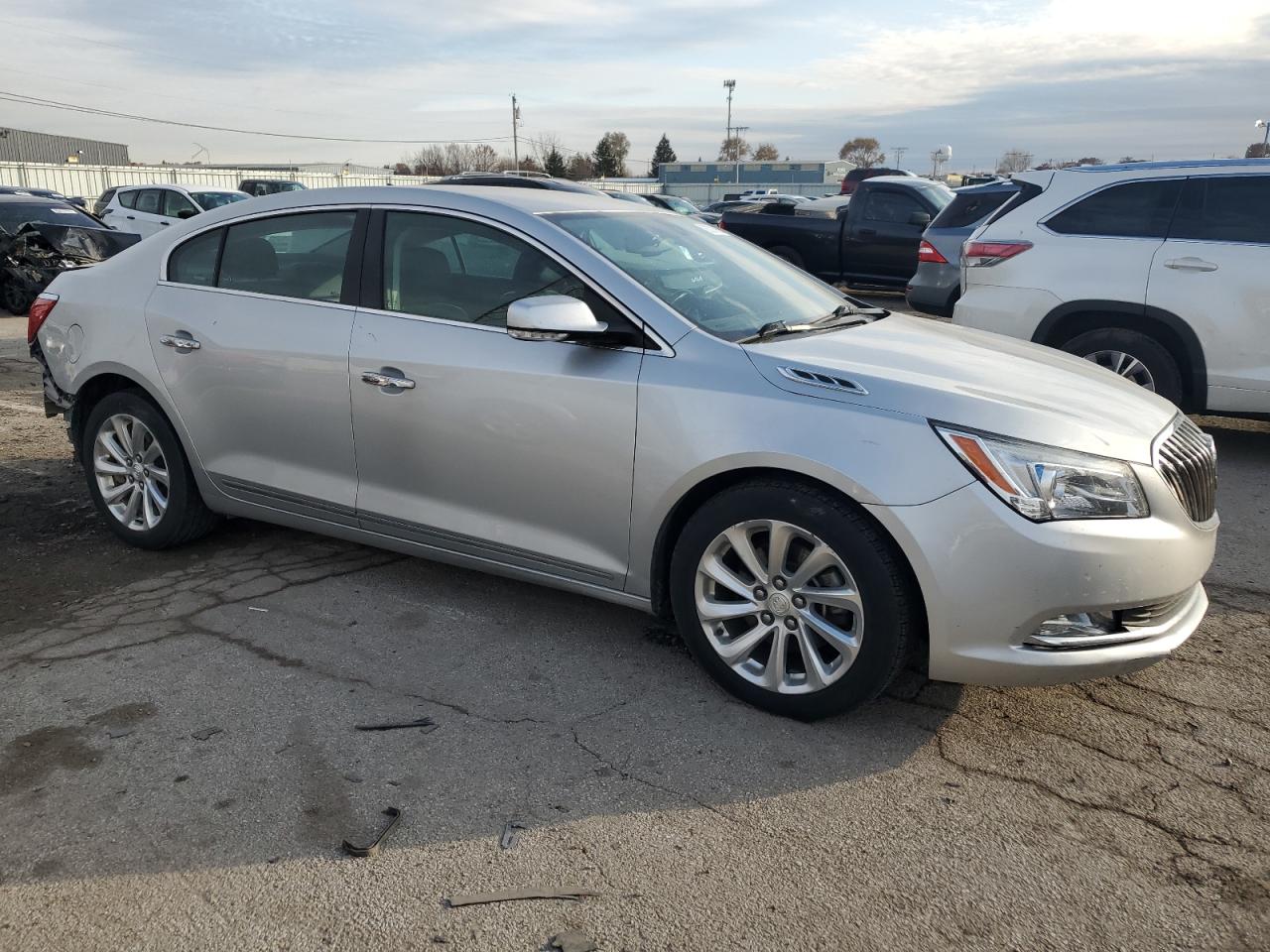 Buick LaCrosse Image 9