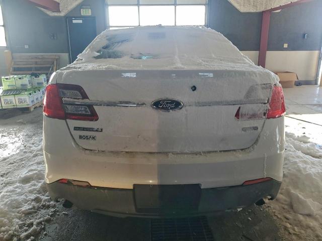 Ford Taurus Police Interceptor Image 3