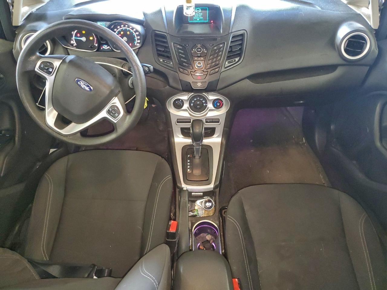 Ford Fiesta Se Image 5