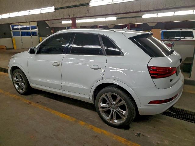 Audi Q3 Prestige Image 13