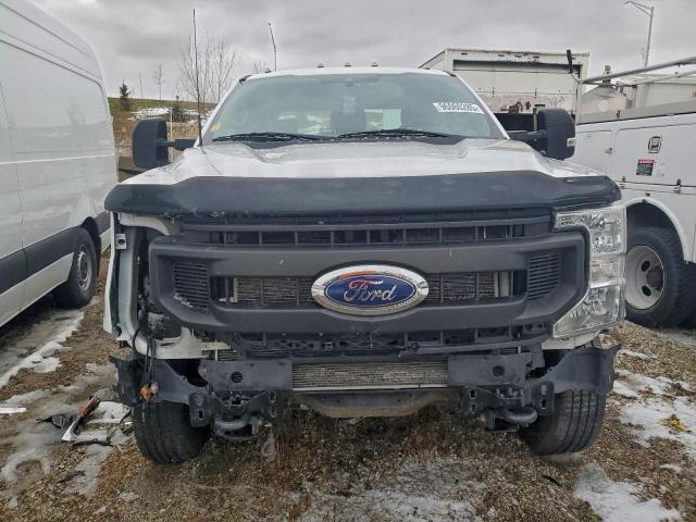 Ford F-350 Super Duty Image 3