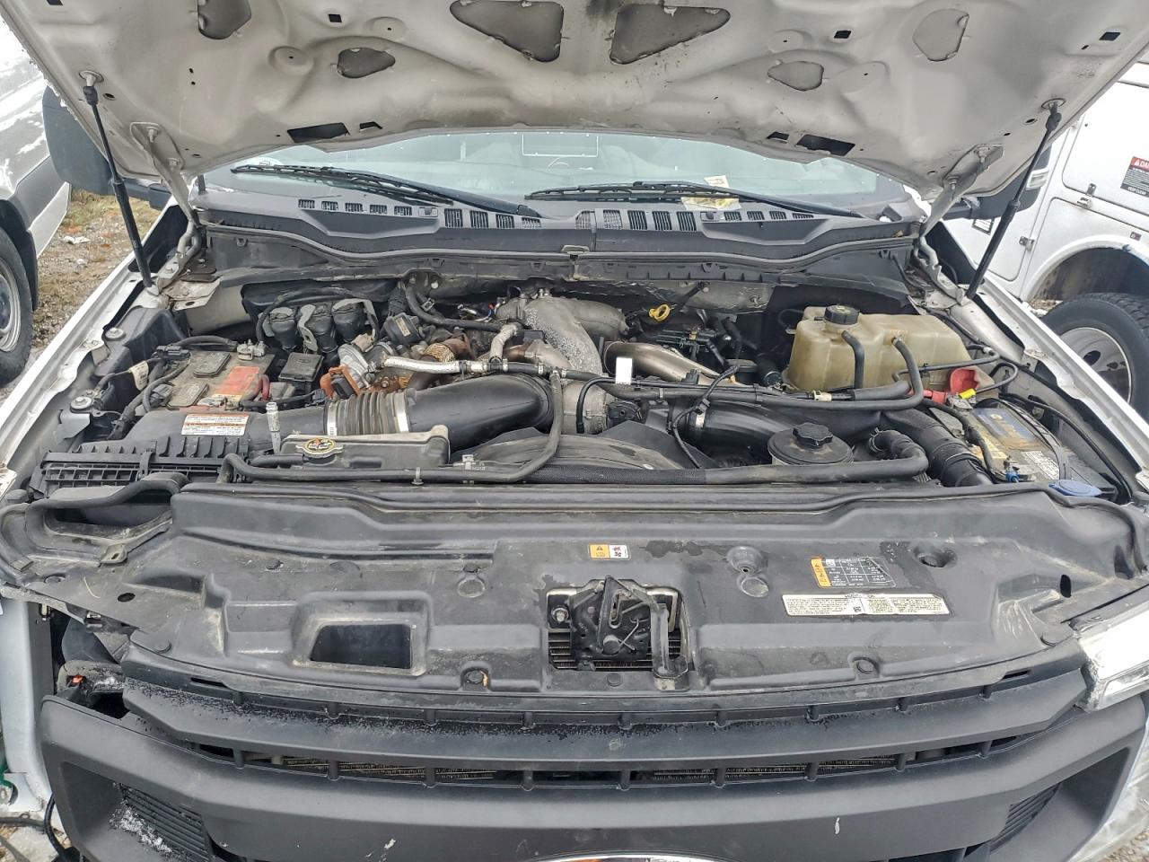 Ford F-350 Super Duty Image 8