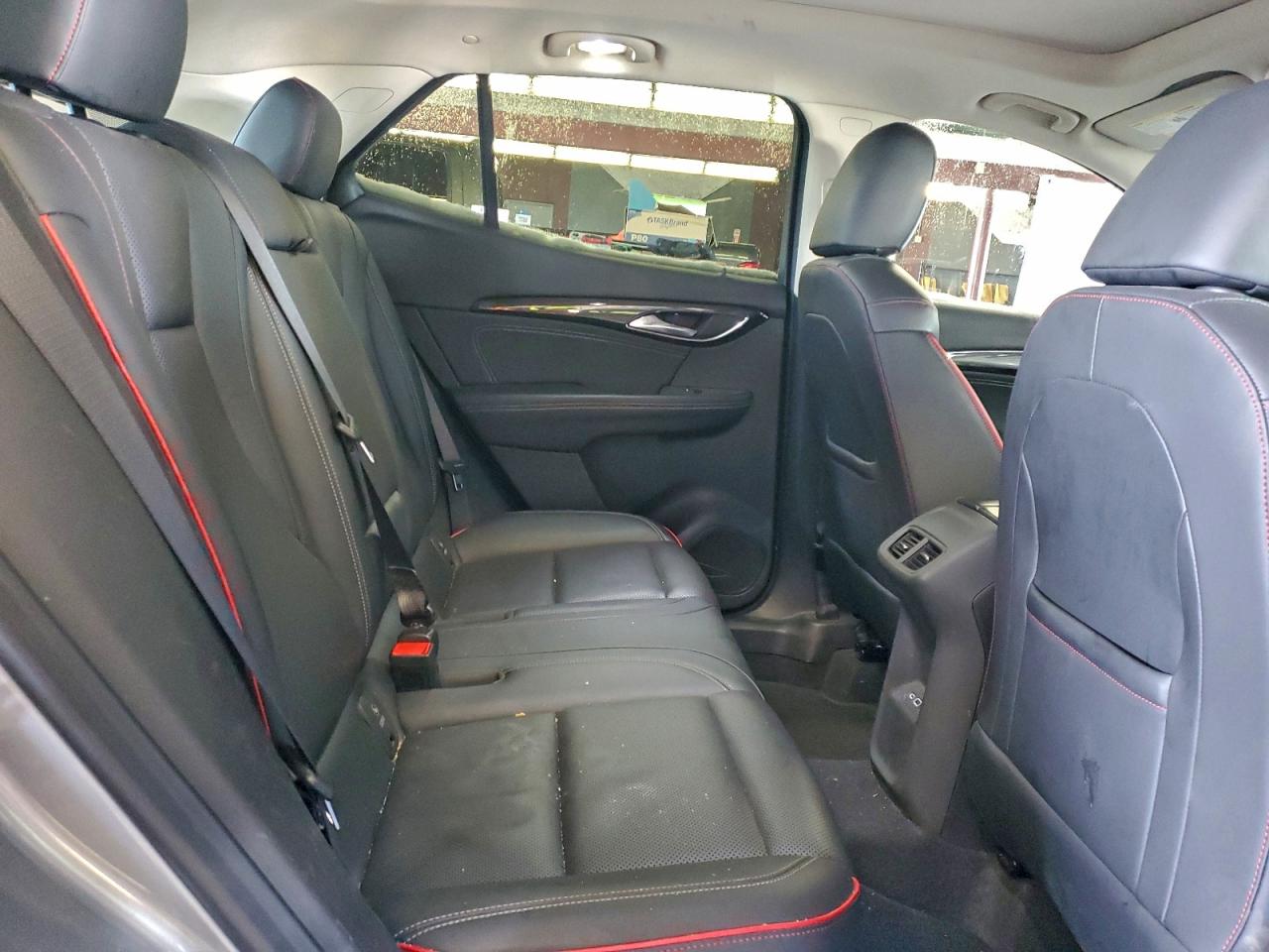 Buick Envision Essence Image 13