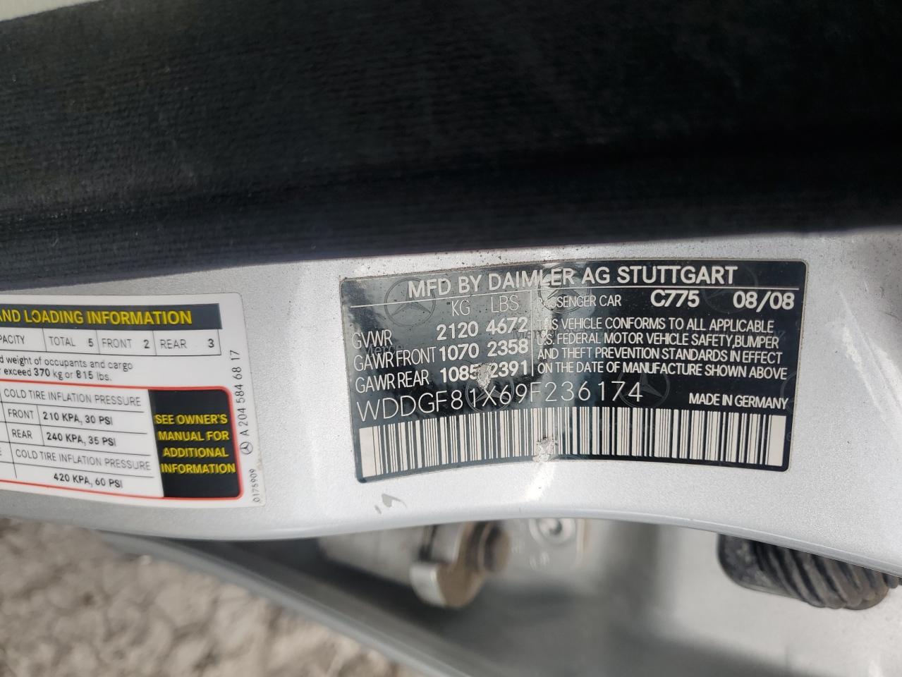 Mercedes-Benz C-Class 300 4matic Image 11