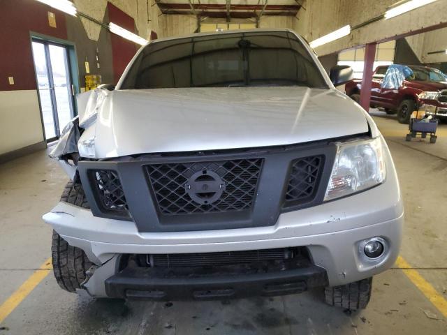 Nissan Frontier Sv Image 8
