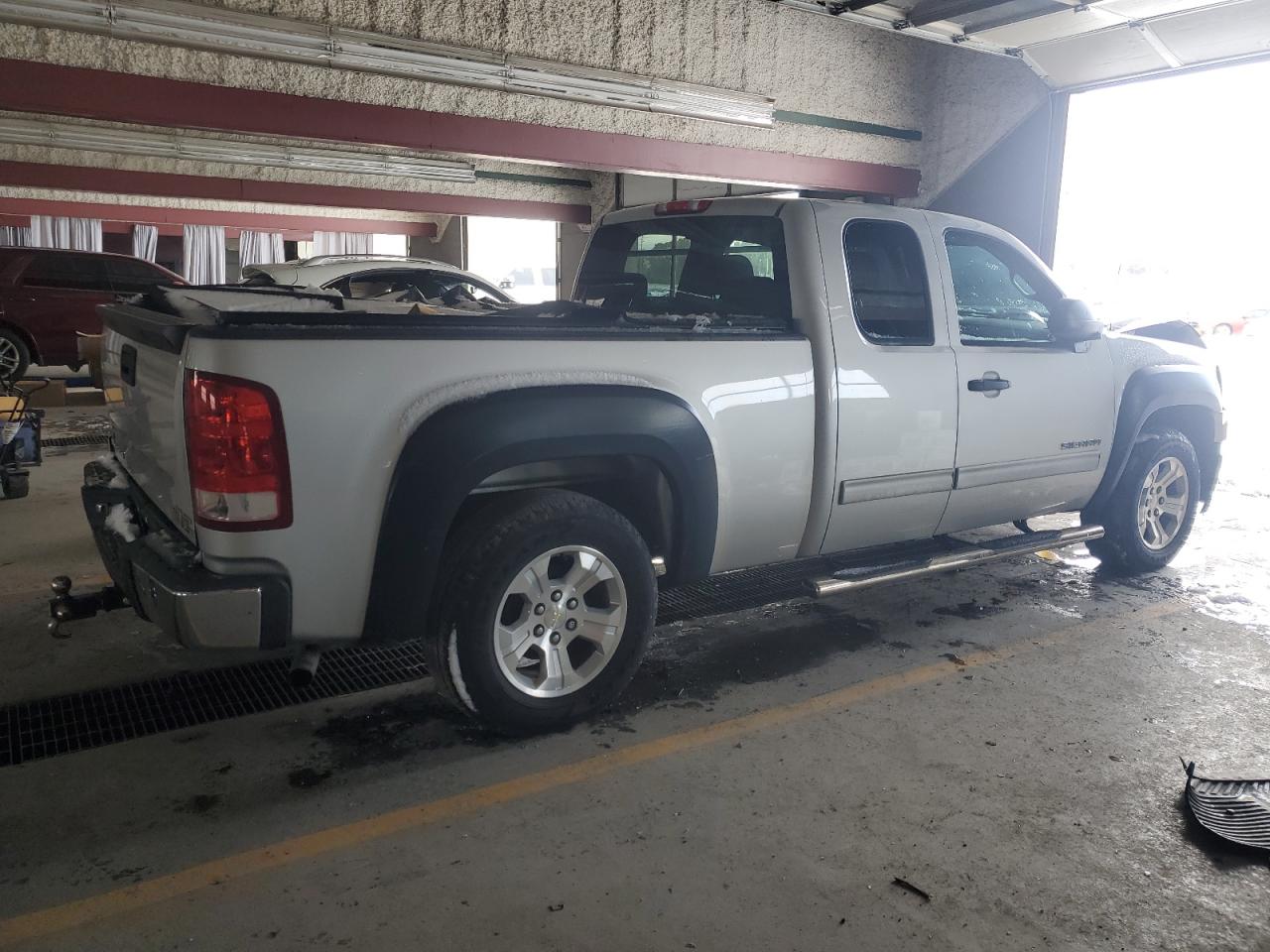 GMC Sierra C1500 Sl Image 4