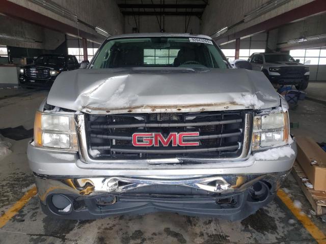 GMC Sierra C1500 Sl Image 3