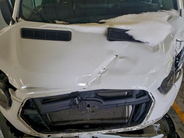 Ford Transit T-250 Image 11