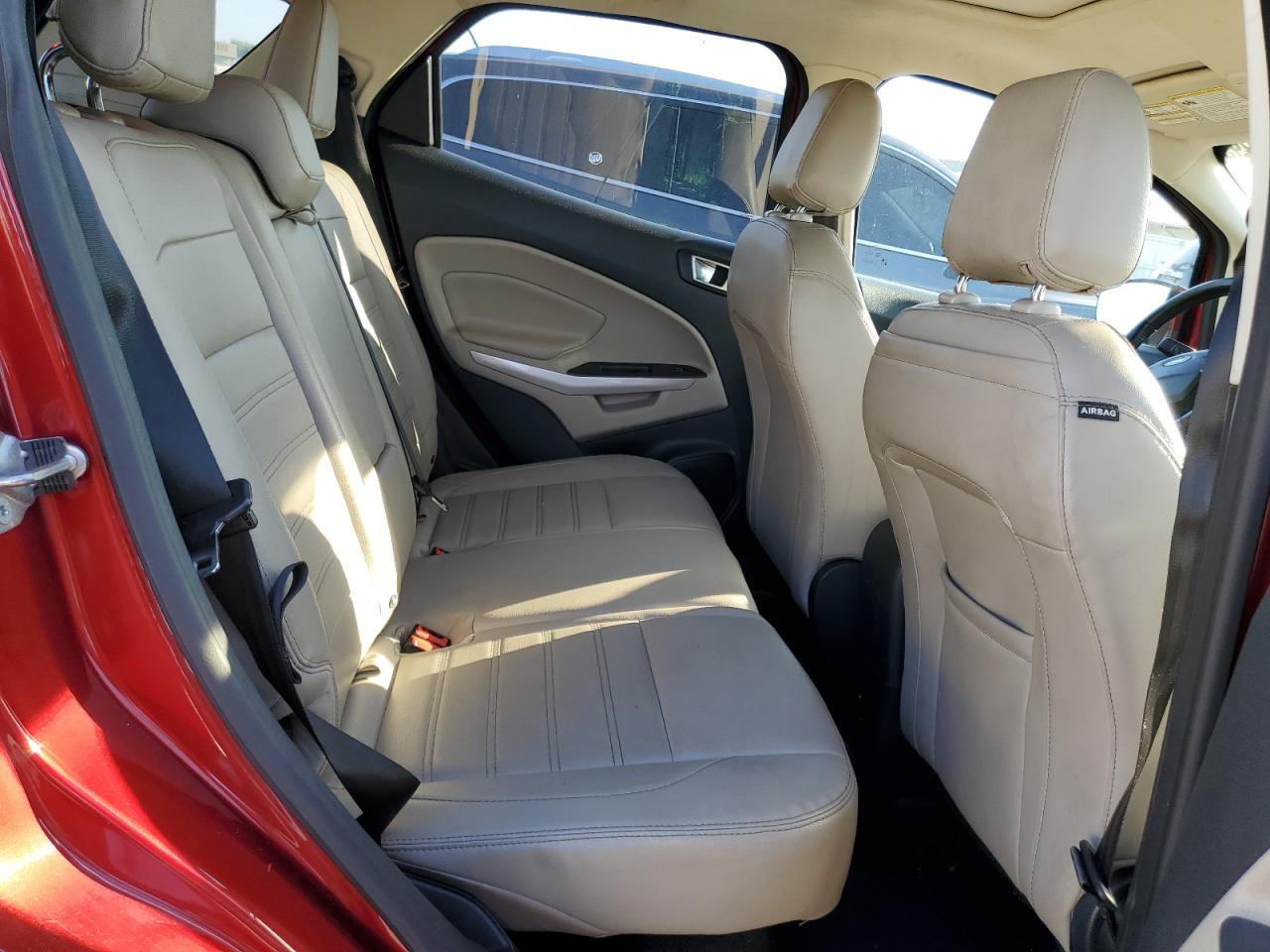 Ford EcoSport Titanium Image 12