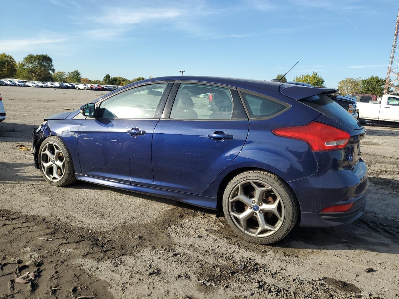 Ford Focus St Image 2