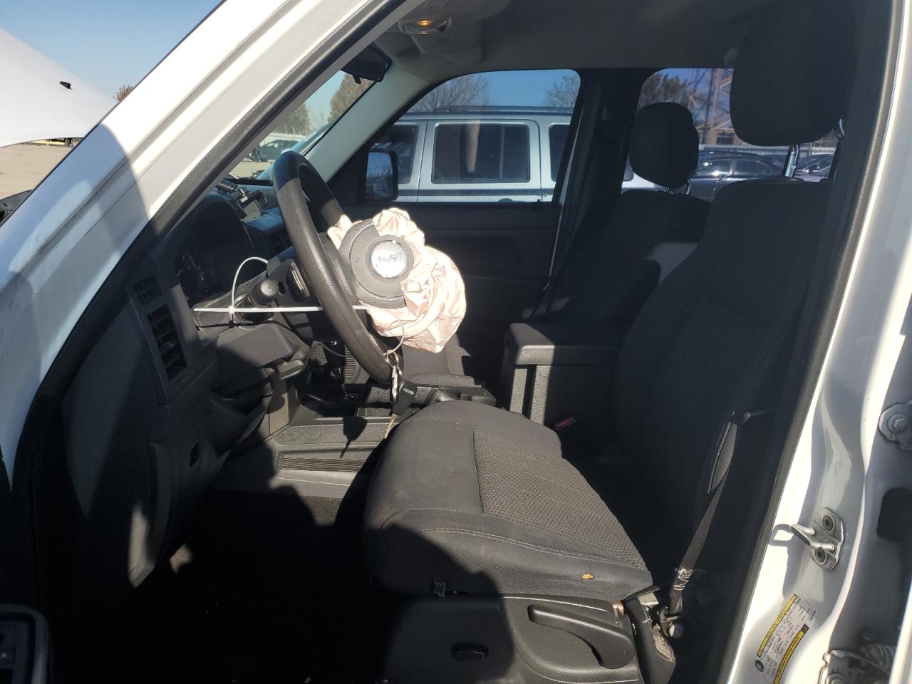 Jeep Liberty Sport Image 5