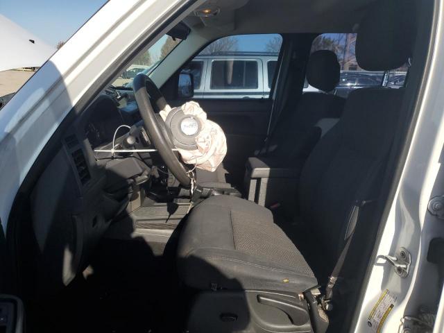 Jeep Liberty Sport Image 5