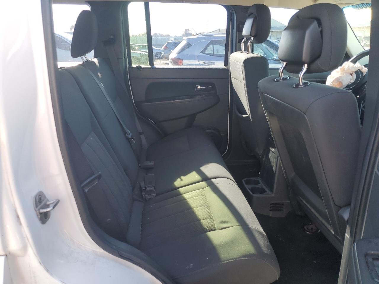 Jeep Liberty Sport Image 10