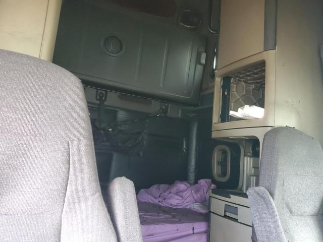 Freightliner Cascadia 1 Image 5